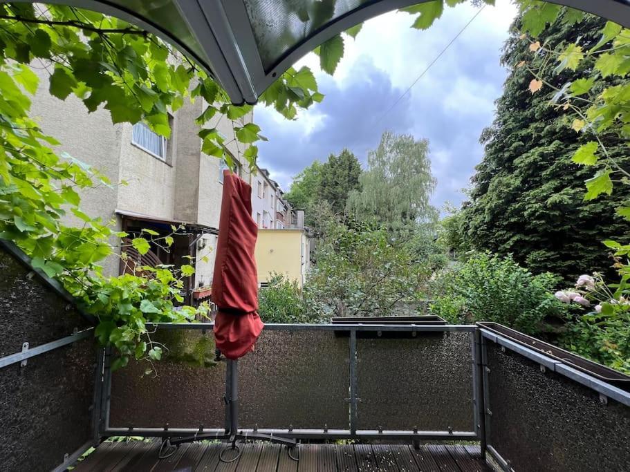 Apartamento Flughafennahe zentrale voll möblierte Wohlfühlatmosphäre Erdgeschoss Duisburg Exterior foto
